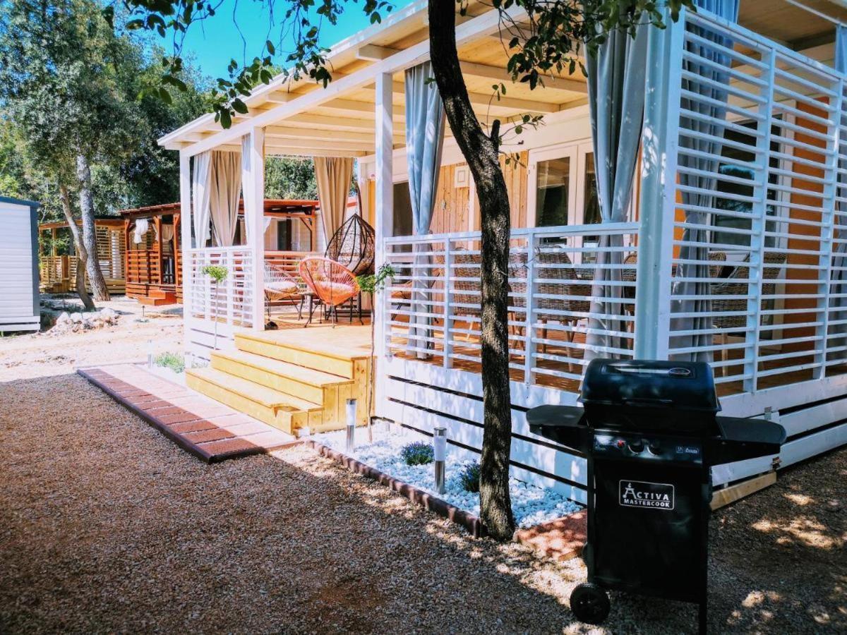 J & R Mobile Homes Biograd Na Moru Exteriör bild