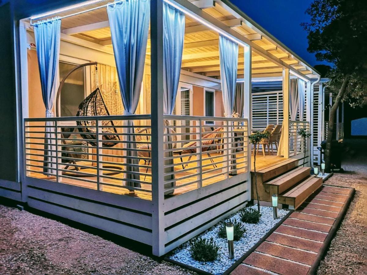 J & R Mobile Homes Biograd Na Moru Exteriör bild